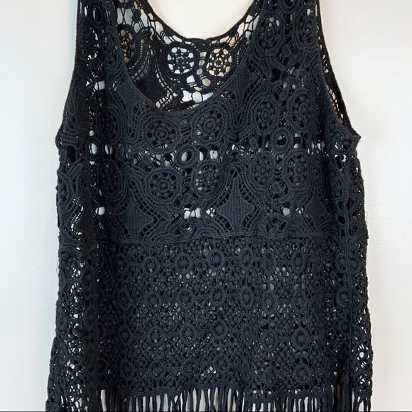 🌺3 FOR $20🌺 - Love J black crochet tank with fringe Small top - Picture 2 of 3